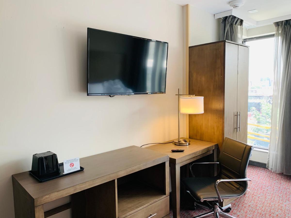 Capital Hotel Long Island City Ню Йорк Екстериор снимка